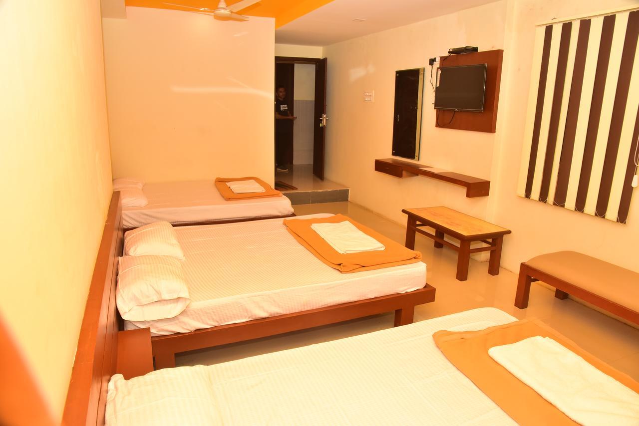 Bright Palace Restaurant And Residency Hotel Shimoga Luaran gambar
