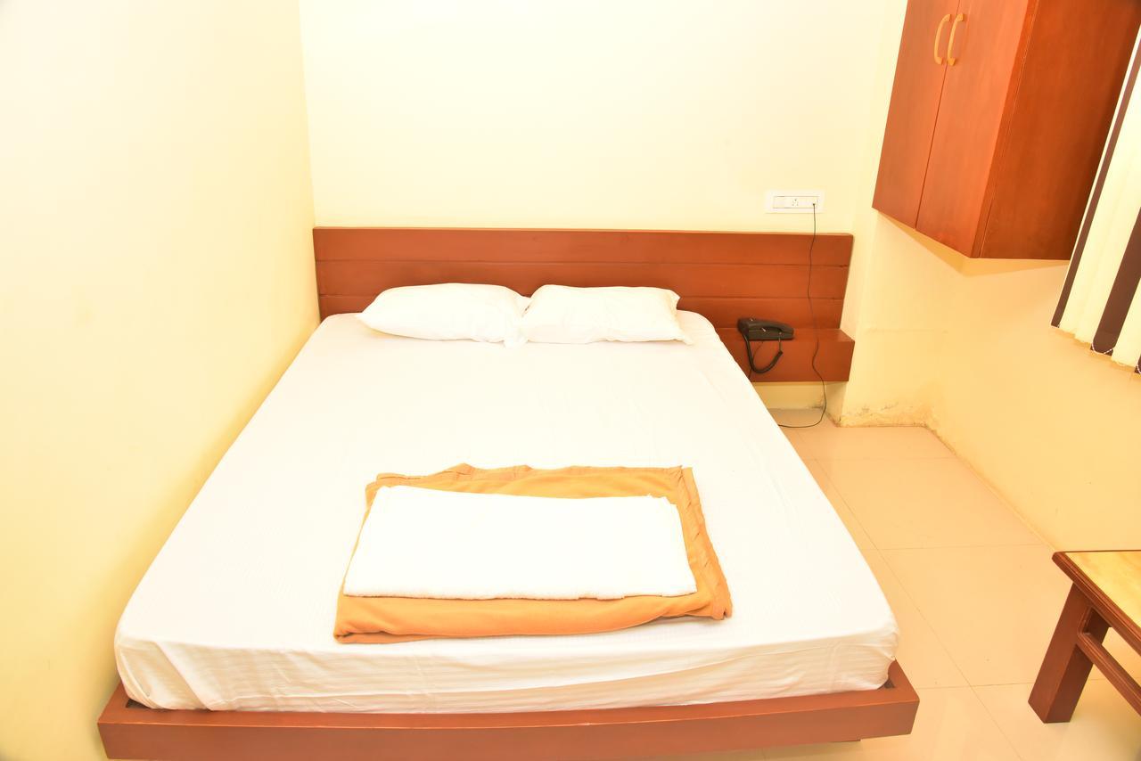 Bright Palace Restaurant And Residency Hotel Shimoga Luaran gambar